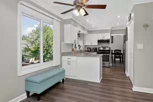 1213 Saratoga Dr, Carol Stream, IL 60188 - Photo 11
