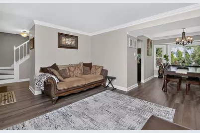 1213 Saratoga Drive, Carol Stream, IL 60188 - Photo 5
