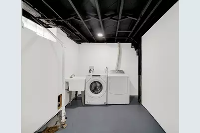 702 N Independence Avenue, Rockford, IL 61101 - Photo 13