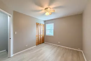2615 Oakshire Ct, Aurora, IL 60502 - Photo 11