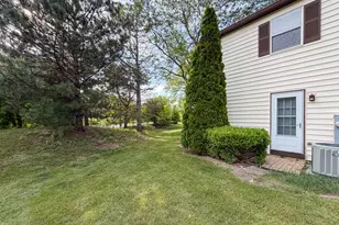 2615 Oakshire Ct, Aurora, IL 60502 - Photo 15
