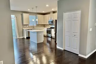 2953 Madison Dr, Naperville, IL 60564 - Photo 5