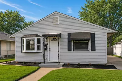 15332 Dante Avenue, Dolton, IL 60419 - Photo 1