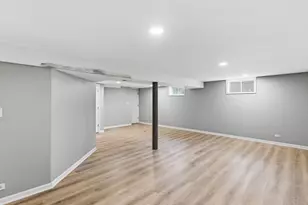 5905 Lee Ave, Downers Grove, IL 60516 - Photo 17