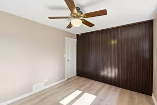 5905 Lee Ave, Downers Grove, IL 60516 - Photo 9