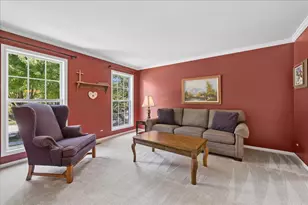 503 Regan Dr, East Dundee, IL 60118 - Photo 3