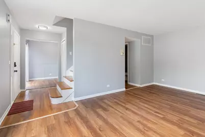 7348 Winthrop Way #1, Downers Grove, IL 60516 - Photo 3