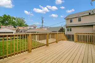 4036 W Warwick Ave, Chicago, IL 60641 - Photo 45