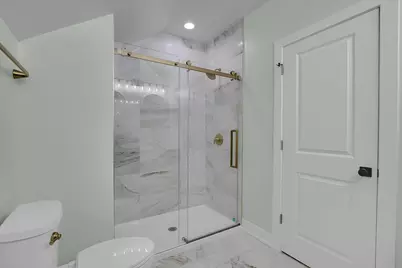 4036 W Warwick Avenue, Chicago, IL 60641 - Photo 23