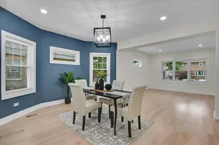 4036 W Warwick Ave, Chicago, IL 60641 - Photo 11