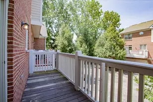 725 Prestwick Ln, Wheeling, IL 60090 - Photo 13