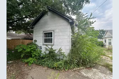 1220 S Capitol Street, Pekin, IL 61554 - Photo 45