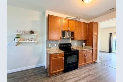 609 Lauterbur Lane, Champaign, IL 61822 - Photo 9
