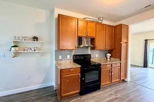 609 Lauterbur Ln, Champaign, IL 61822 - Photo 9