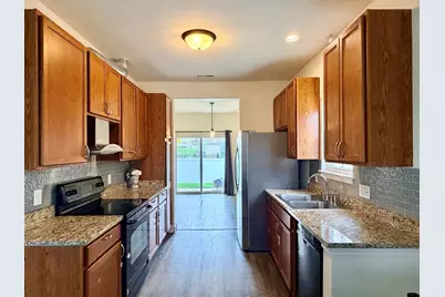609 Lauterbur Lane, Champaign, IL 61822 - Photo 7
