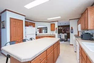 1078 Aspen Dr, Manteno, IL 60950 - Photo 29