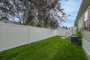 1078 Aspen Dr, Manteno, IL 60950 - Photo 3