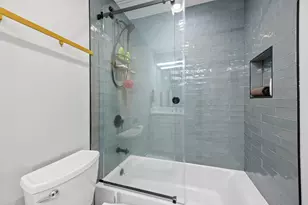 2451 N Albany Ave, Chicago, IL 60647 - Photo 19