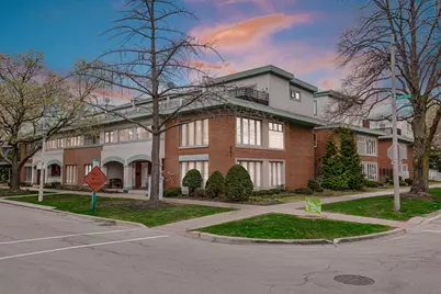 601 South Boulevard #E, Oak Park, IL 60302 - Photo 1