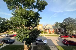 5540 N Luna Ave, Chicago, IL 60630 - Photo 17