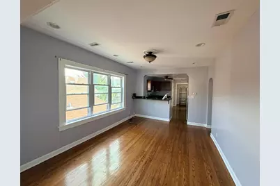 5540 N Luna Avenue #2, Chicago, IL 60630 - Photo 3