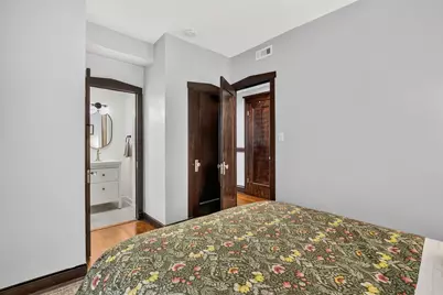 660 E 51st Street #2W, Chicago, IL 60615 - Photo 17