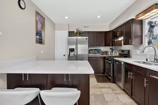 1017 Bob O Link Dr, Darien, IL 60561 - Photo 5