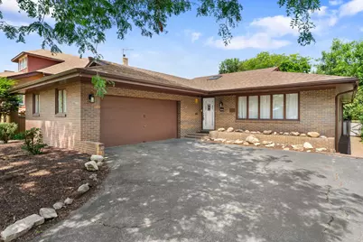 7856 45th Place, Lyons, IL 60534 - Photo 1