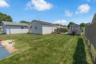 1038 Catherine St, Ottawa, IL 61350 - Photo 17