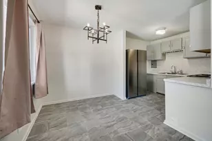 2308 Algonquin Rd, Rolling Meadows, IL 60008 - Photo 7
