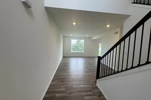 7714 Nightshade Ln, Joliet, IL 60431 - Photo 5