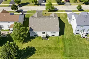 2840 Haydn St, Woodstock, IL 60098 - Photo 33