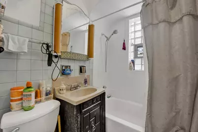 2945 N California Avenue, Chicago, IL 60618 - Photo 15