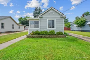 278 S Melrose Ave, Elgin, IL 60123 - Photo 1