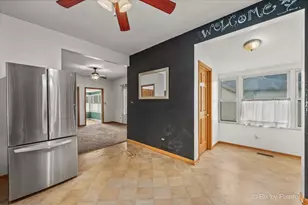 278 S Melrose Ave, Elgin, IL 60123 - Photo 3