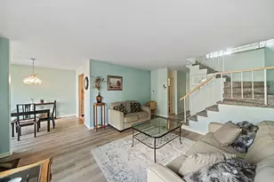 1774 Raleigh Ln, Hoffman Estates, IL 60169 - Photo 3