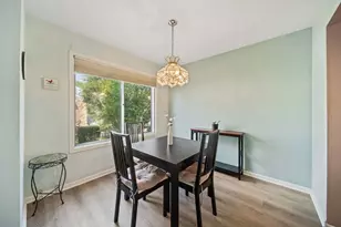 1774 Raleigh Ln, Hoffman Estates, IL 60169 - Photo 5