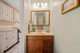 1774 Raleigh Ln, Hoffman Estates, IL 60169 - Photo 11