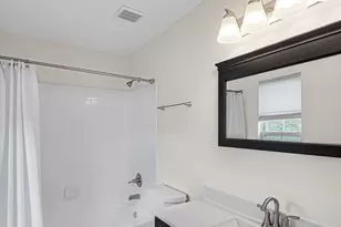 [Address not provided], Aurora, IL 60503 - Photo 17