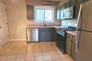 9358 Golf Rd, Des Plaines, IL 60016 - Photo 11