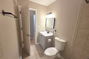 9358 Golf Rd, Des Plaines, IL 60016 - Photo 19