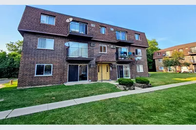 9358 Golf Road #3B, Des Plaines, IL 60016 - Photo 1