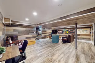 315 E Reseda Pkwy, Palatine, IL 60067 - Photo 17