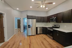 432 E 45th Pl, Chicago, IL 60653 - Photo 5