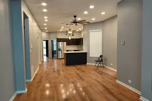 432 E 45th Pl, Chicago, IL 60653 - Photo 7