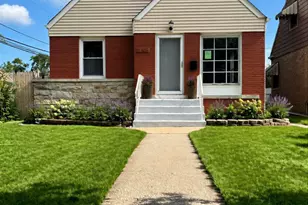 11 166th St, Calumet City, IL 60409 - Photo 1