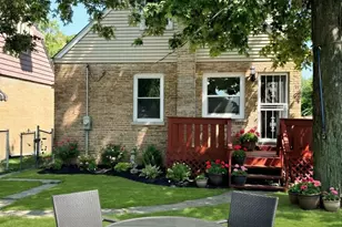 11 166th St, Calumet City, IL 60409 - Photo 17