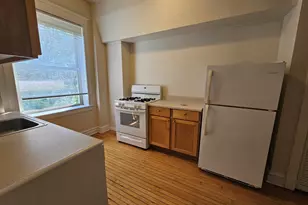 3800 N Wilton Ave, Chicago, IL 60613 - Photo 7