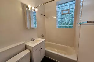 3800 N Wilton Ave, Chicago, IL 60613 - Photo 25