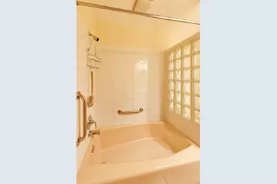 1081 Willson Drive, Des Plaines, IL 60016 - Photo 17